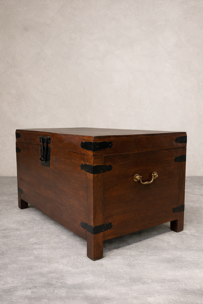 Veda Storage Chest